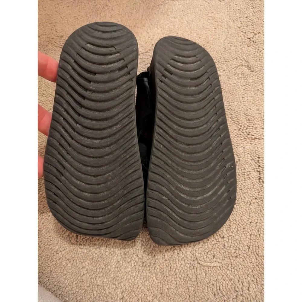 Nike Sunray Adjust 5 Kids Black Sandals AJ9076-001 Size 13C